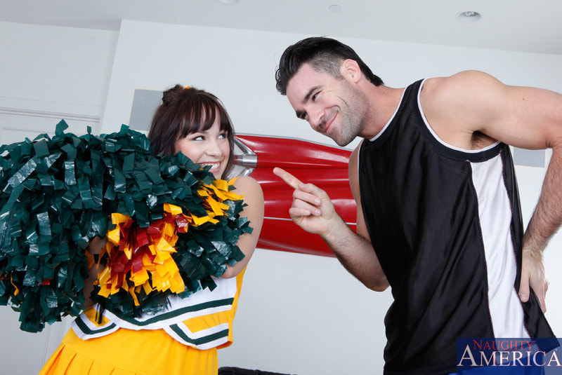 Lindy Lane and Charles Dera in Naughty Athletics